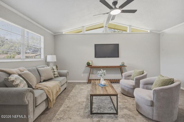 6633 KINLOCK Drive W, Jacksonville, FL 32219