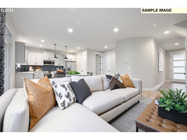 17318 Sw ATFALATI Ln Sw, Sherwood, OR 97140