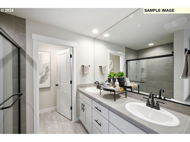 17318 Sw ATFALATI Ln Sw, Sherwood, OR 97140