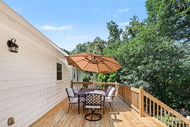 107 Condover Place, Charlotte, NC 28270