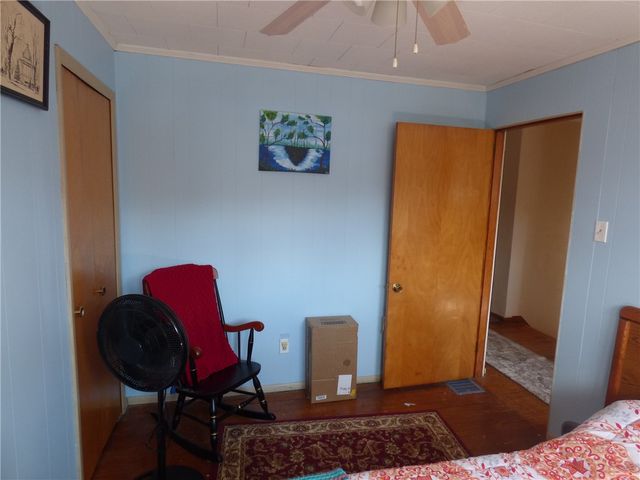 3420 Middletown Rd, Chartiers City, PA 15204