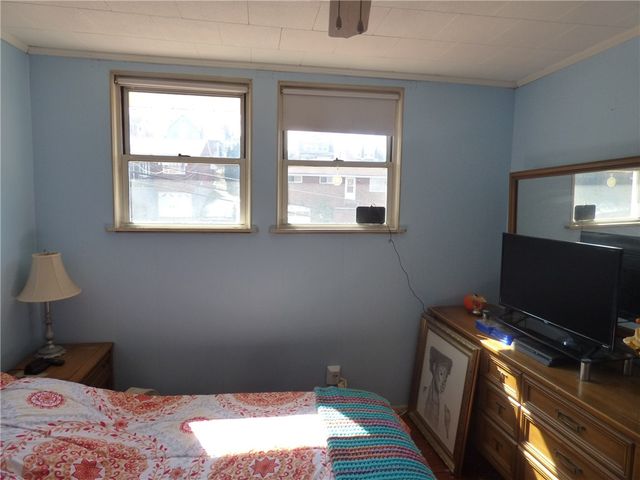 3420 Middletown Rd, Chartiers City, PA 15204