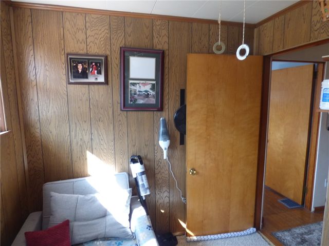 3420 Middletown Rd, Chartiers City, PA 15204