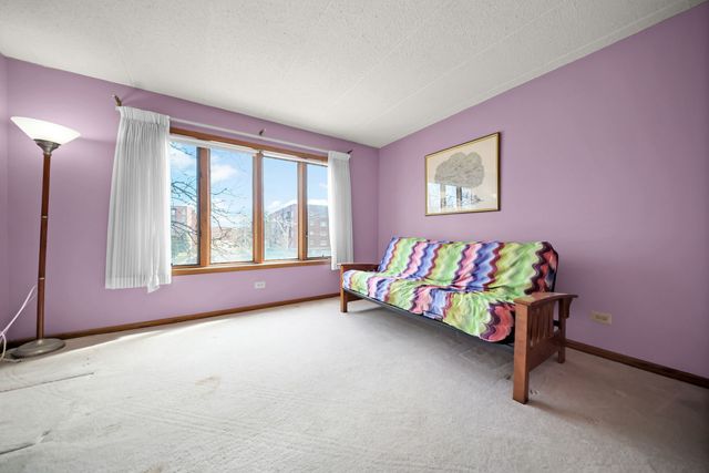 1389 Perry Street 203, Des Plaines, IL 60016