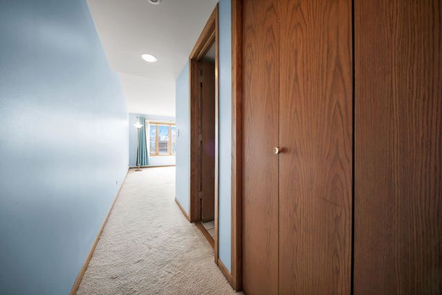 1389 Perry Street 203, Des Plaines, IL 60016