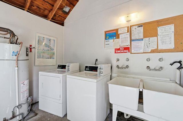265 Brown Gables Road 11, Ben Lomond, CA 95005