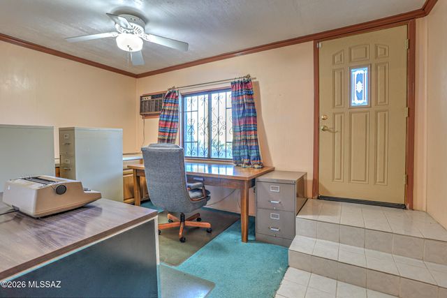 3050 W Calle De Dalias, Tucson, AZ 85745