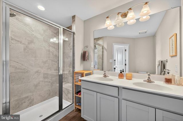 71 CARNES WAY, Martinsburg, WV 25403