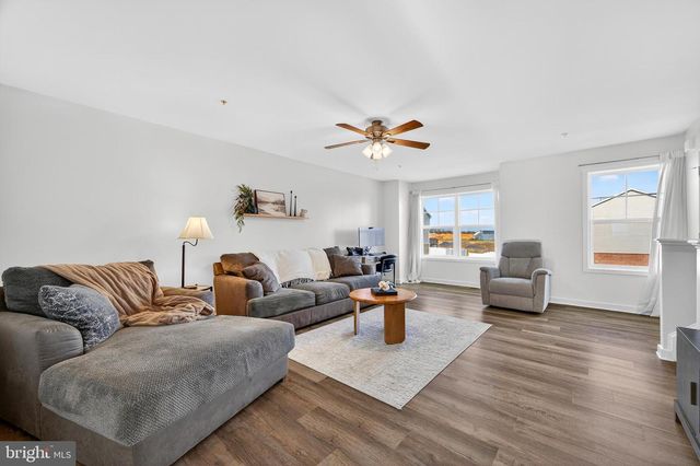 71 CARNES WAY, Martinsburg, WV 25403