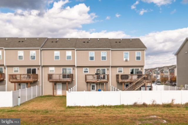 71 CARNES WAY, Martinsburg, WV 25403