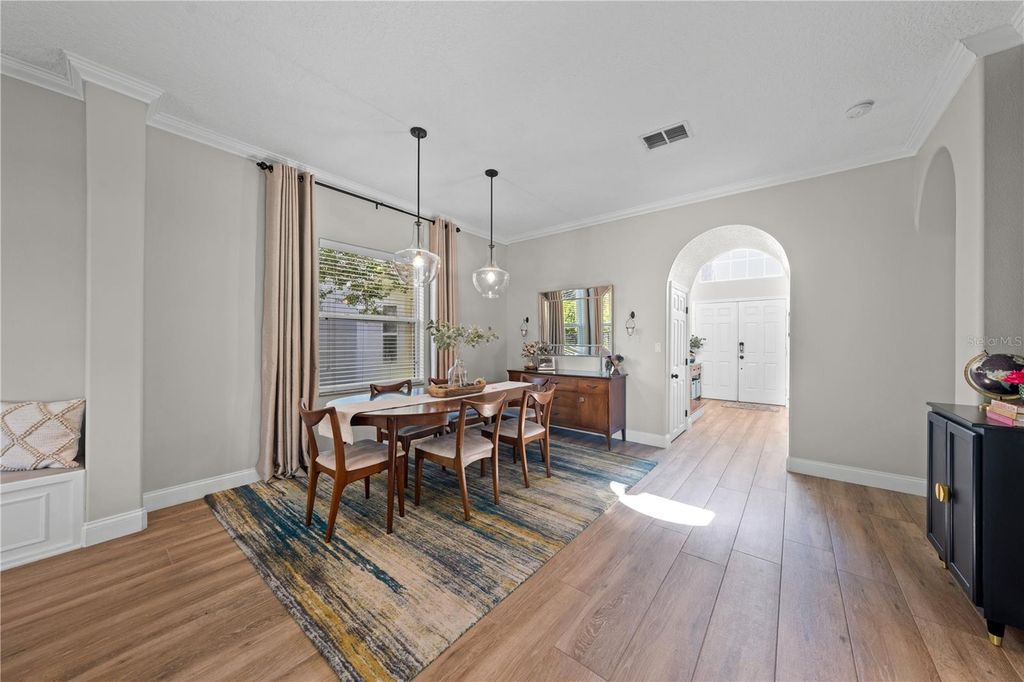 Image 15 of property listing at 14967 HAWKSMOOR RUN CIRCLE, Orlando, FL 32828