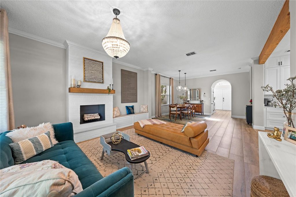 Image 19 of property listing at 14967 HAWKSMOOR RUN CIRCLE, Orlando, FL 32828