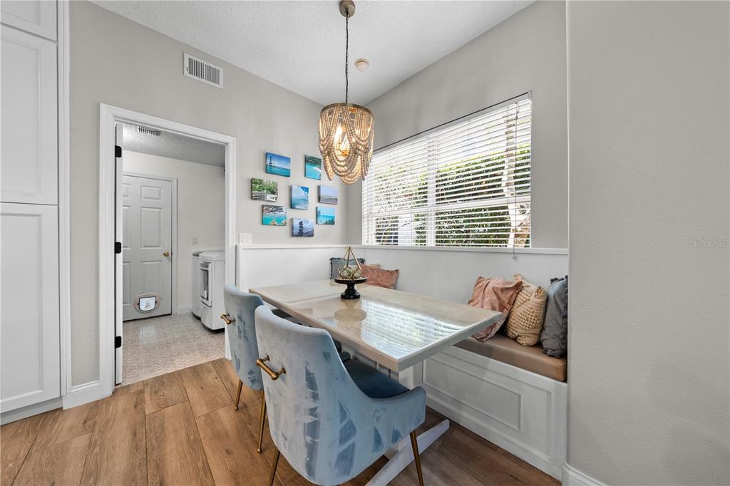 Image 31 of property listing at 14967 HAWKSMOOR RUN CIRCLE, Orlando, FL 32828