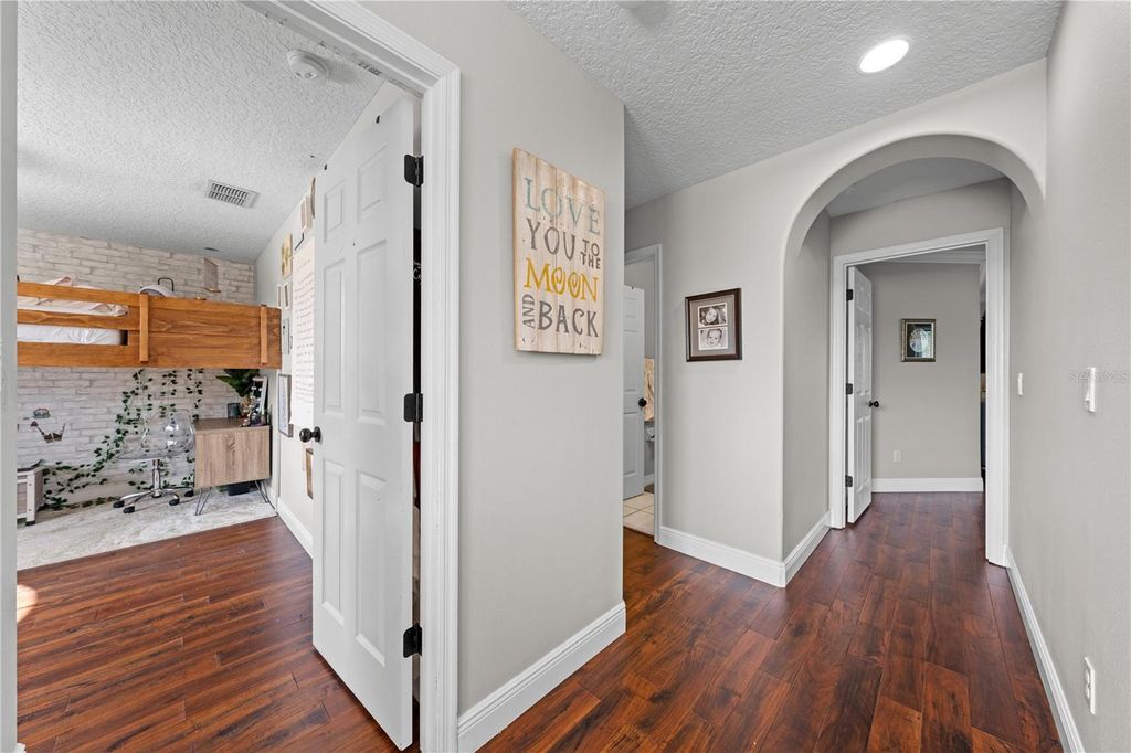 Image 38 of property listing at 14967 HAWKSMOOR RUN CIRCLE, Orlando, FL 32828