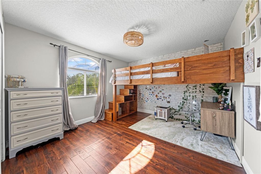 Image 39 of property listing at 14967 HAWKSMOOR RUN CIRCLE, Orlando, FL 32828