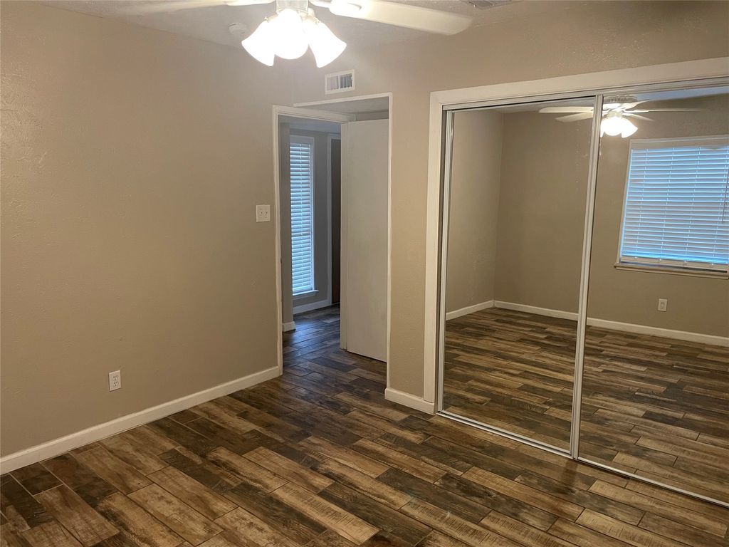 3916 Longmeadow Way, Fort Worth, TX 76133 — photo 5
