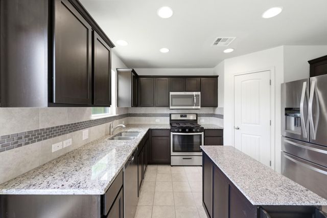 714 Stampede RD, San Marcos, TX 78666