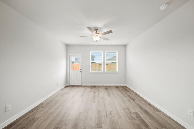 1116 Independence Avenue, Bay City, TX 77414