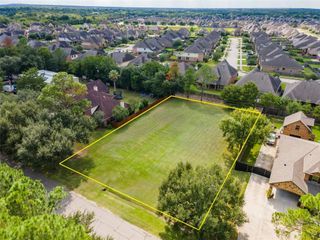 2930 Massengale Lane, Webster, TX 77598