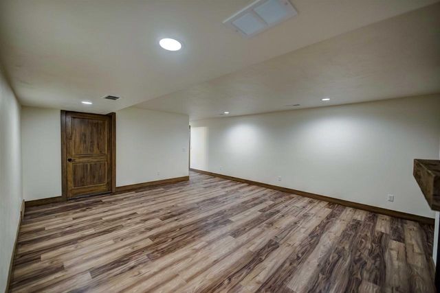 1594 SAGE CROSSING, Oshkosh, WI 54904