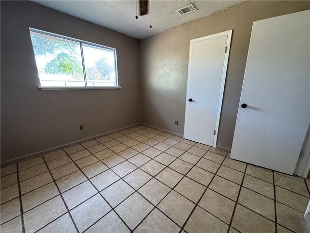 5929 Parkview Dr, Corpus Christi, TX 78415