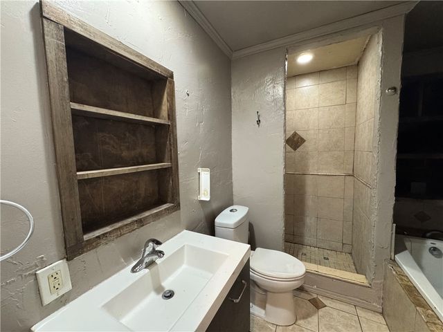 5929 Parkview Dr, Corpus Christi, TX 78415