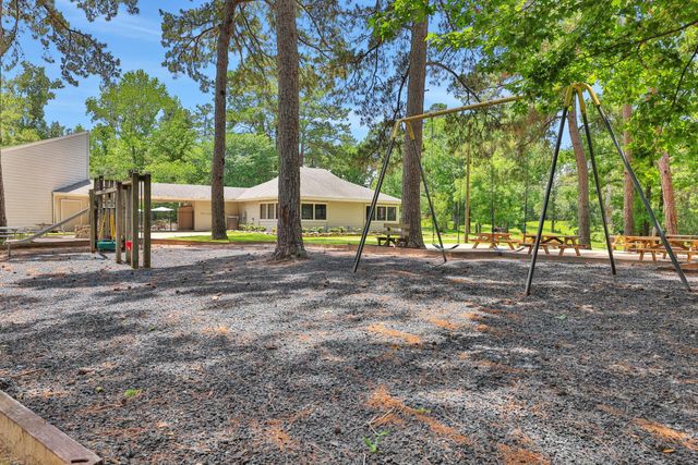 165 N Pine Harbour Drive, Coldspring, TX 77331