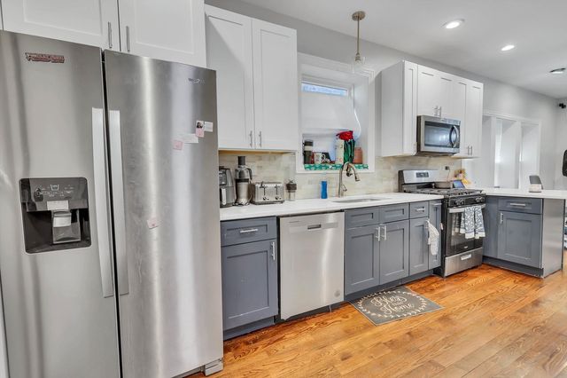 7807 S Evans Avenue, Chicago, IL 60619