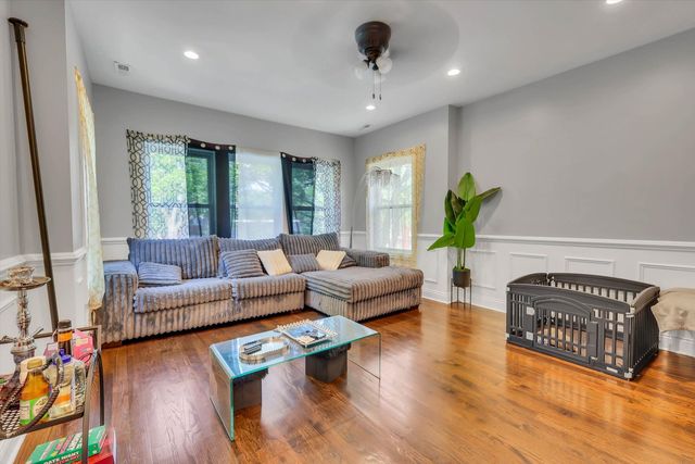 7807 S Evans Avenue, Chicago, IL 60619