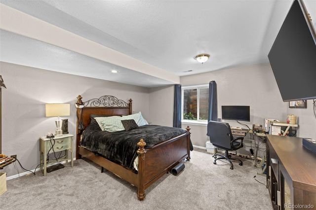 3295 Hollycrest Drive, Colorado Springs, CO 80920