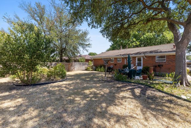 1013 Bandera Lane, Garland, TX 75040