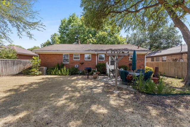 1013 Bandera Lane, Garland, TX 75040