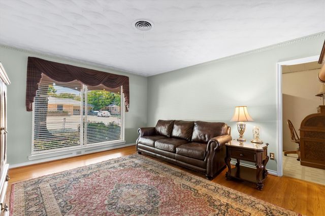 1013 Bandera Lane, Garland, TX 75040
