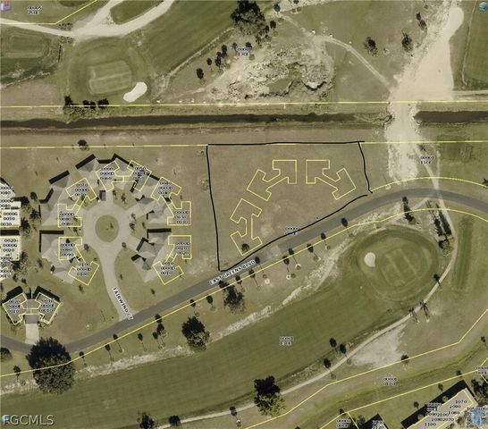 31-41 E Greens BLVD, Lehigh Acres, FL 33936