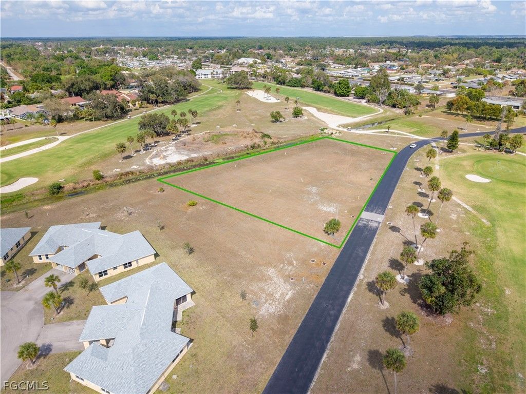 31-41 E Greens BLVD, Lehigh Acres, FL 33936
