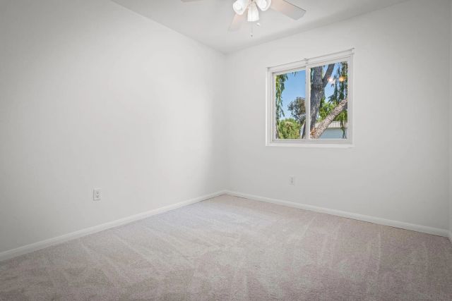 9404 Carlton Oaks Dr D, Santee, CA 92071