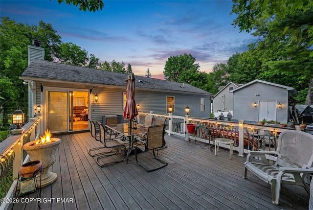 Crocus Drive, Smithfield Twp, PA 18301