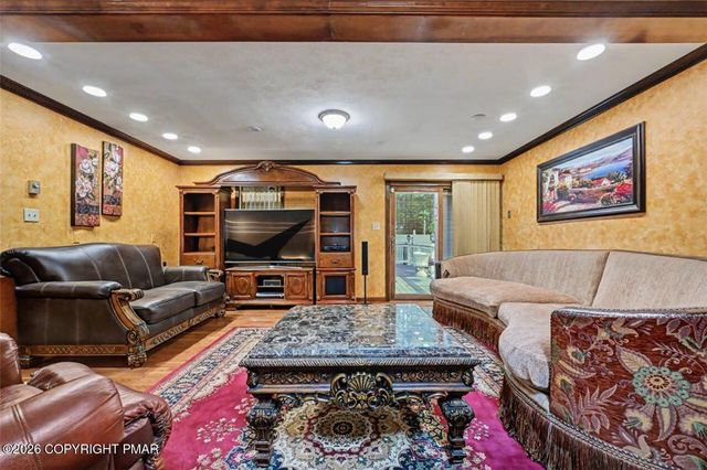 Crocus Drive, Smithfield Twp, PA 18301