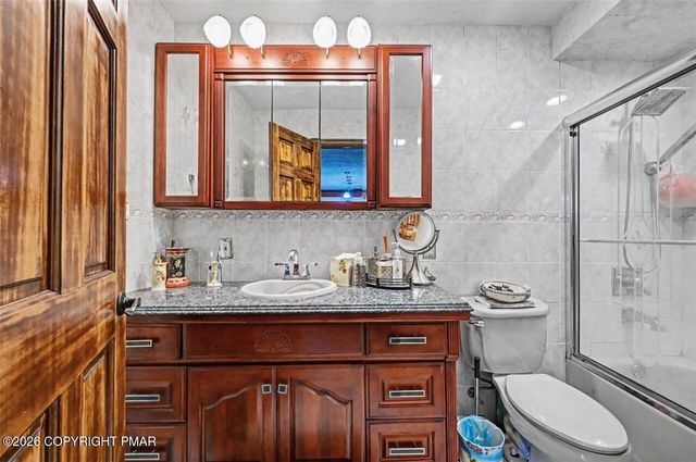 Crocus Drive, Smithfield Twp, PA 18301