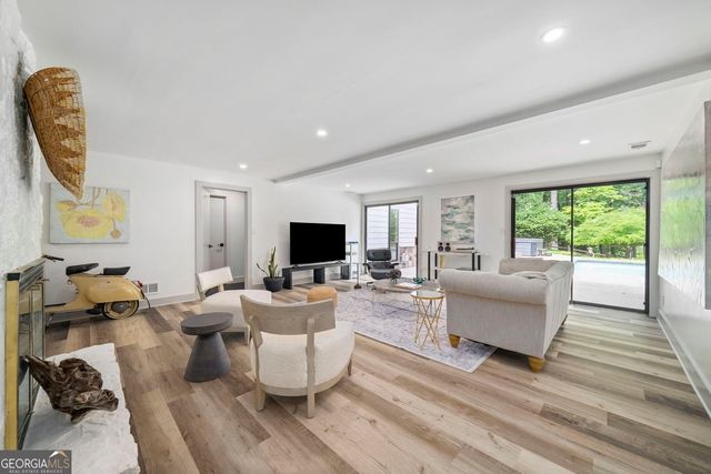 110 River Landing, Atlanta, GA 30350