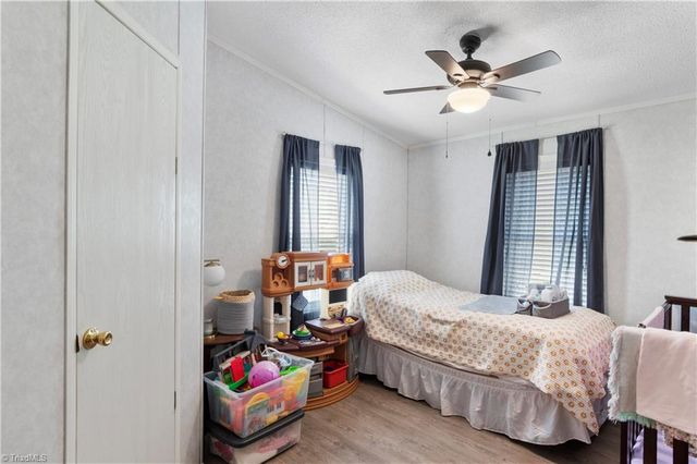 6004 Aaron Lane, Hamptonville, NC 27020