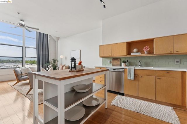 1500 Park St 423, Emeryville, CA 94608