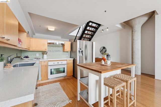 1500 Park St 423, Emeryville, CA 94608