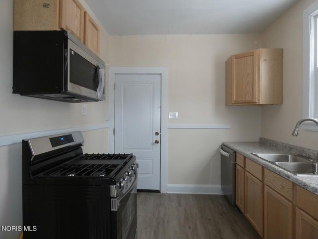 425 Boston Place, Toledo, OH 43610
