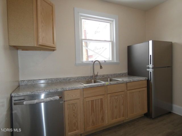 425 Boston Place, Toledo, OH 43610