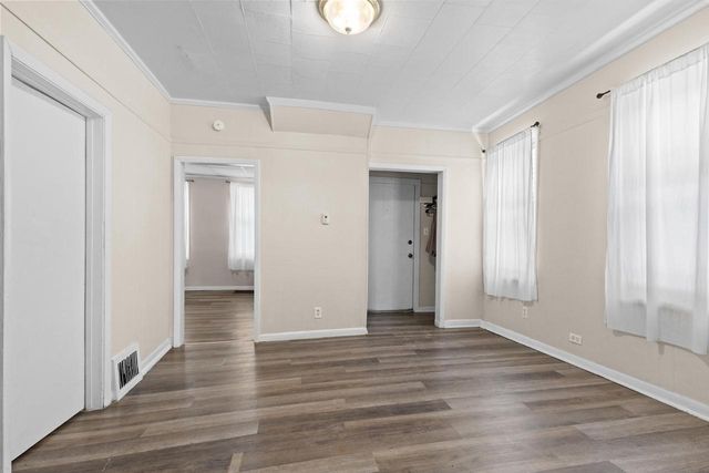 1908 S 28th STREET, Milwaukee, WI 53215