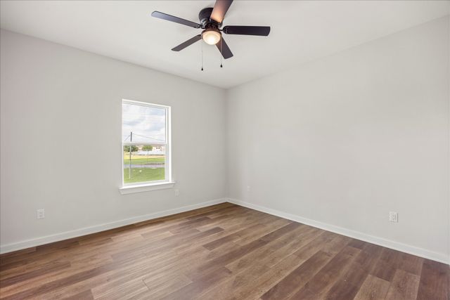 720 N Sycamore Street, Hico, TX 76457