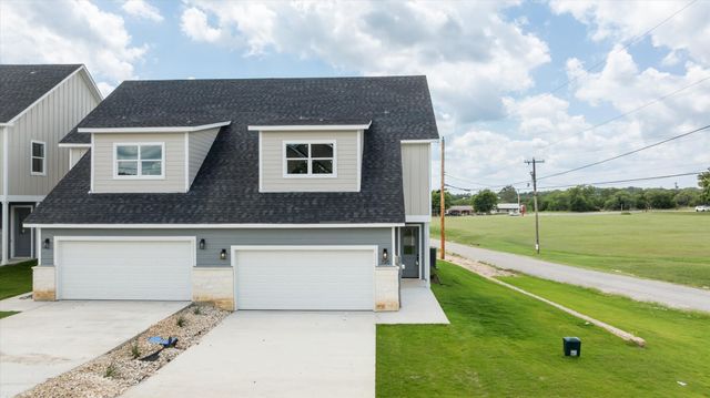 720 N Sycamore Street, Hico, TX 76457