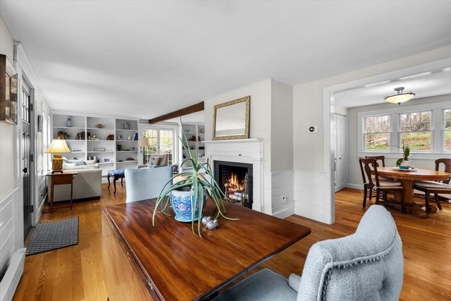 23 Mayflower Ln, Duxbury, MA 02332