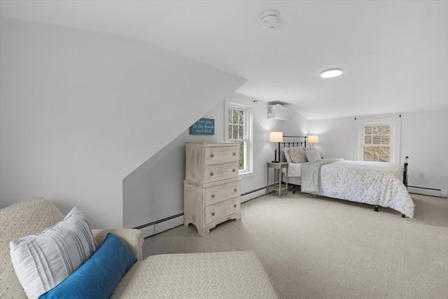23 Mayflower Ln, Duxbury, MA 02332